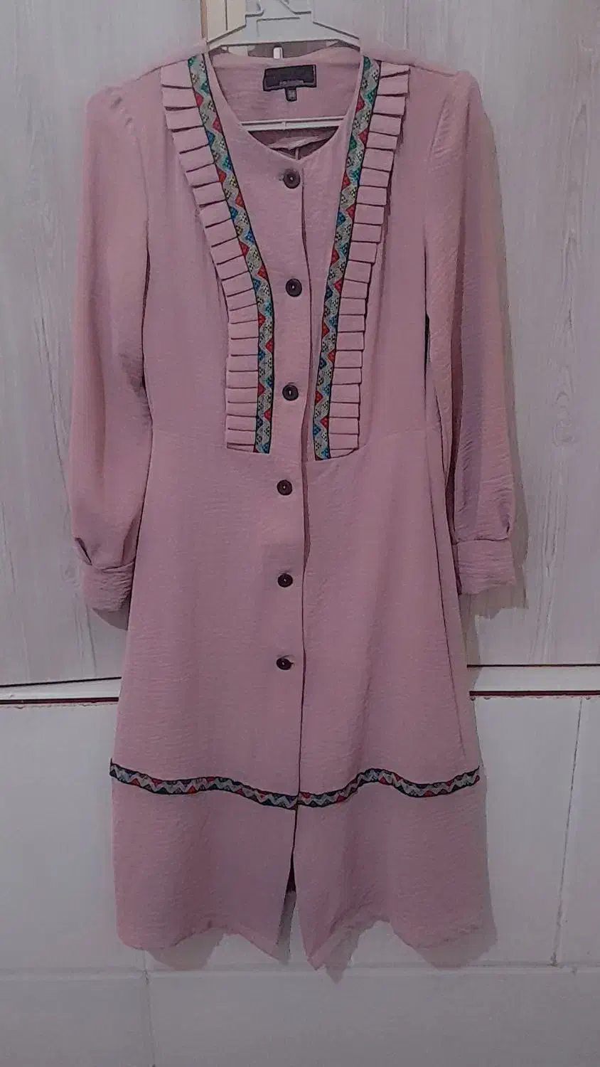 مانتو|لباس|قم, شهر قائم|دیوار