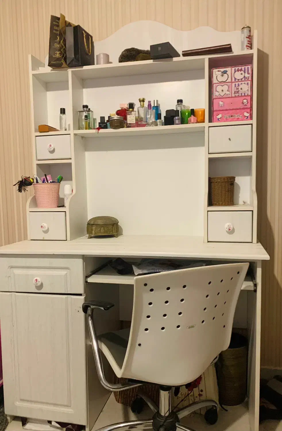 میز تحریر نو|میز تحریر و کامپیوتر|رشت, پارک شهر|دیوار