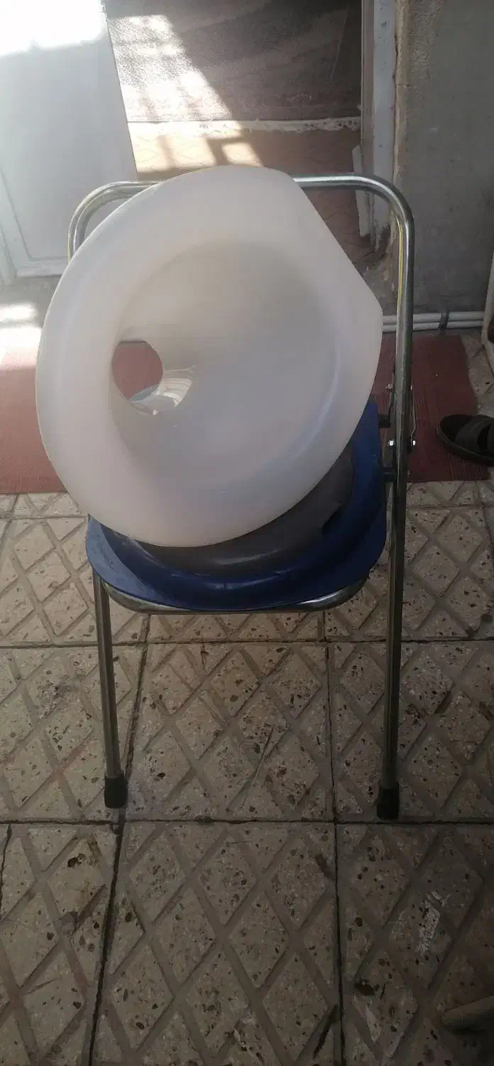 توالت فرنگی تاشو|لوازم سرویس بهداشتی|کرمانشاه, |دیوار