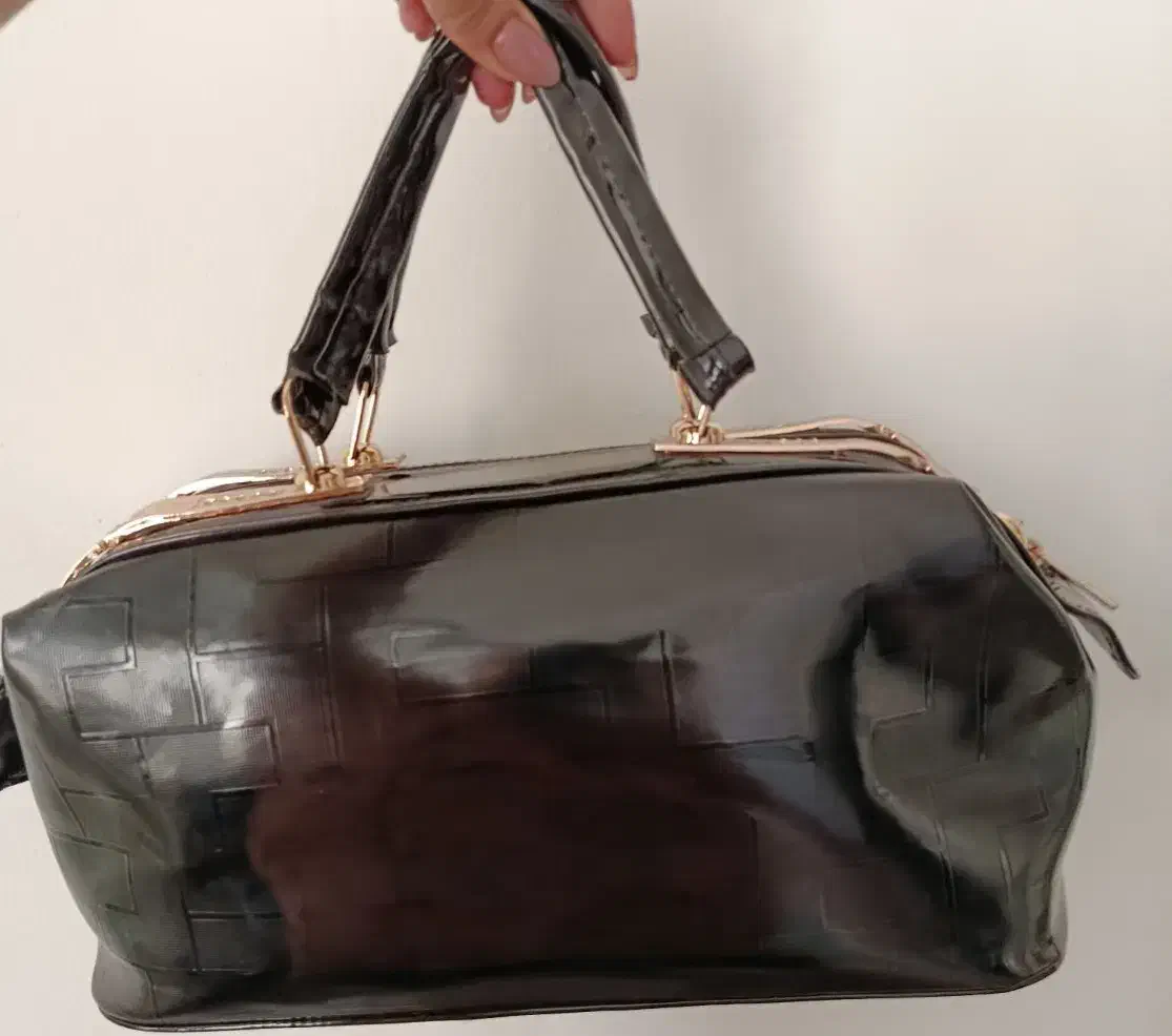 کیف مجلسی|کیف، کفش، کمربند|کامیاران, |دیوار