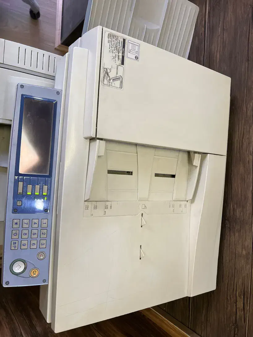 دستگاه کپی شارپ|پرینتر، اسکنر، کپی، فکس|اراک, |دیوار