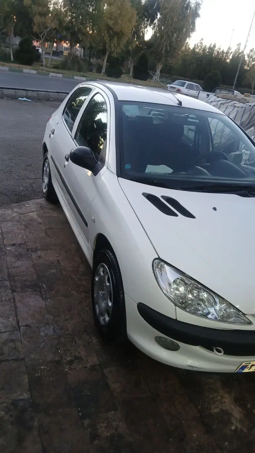 ۲۰۶ بی‌رنگ|خودرو سواری و وانت|قم, قلعه کامکار|دیوار