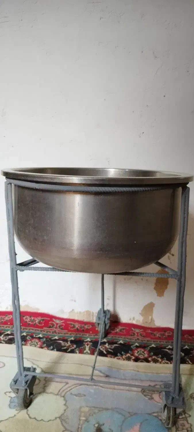 خمیر گیر|فعالیت داوطلبانه|فامنین, |دیوار