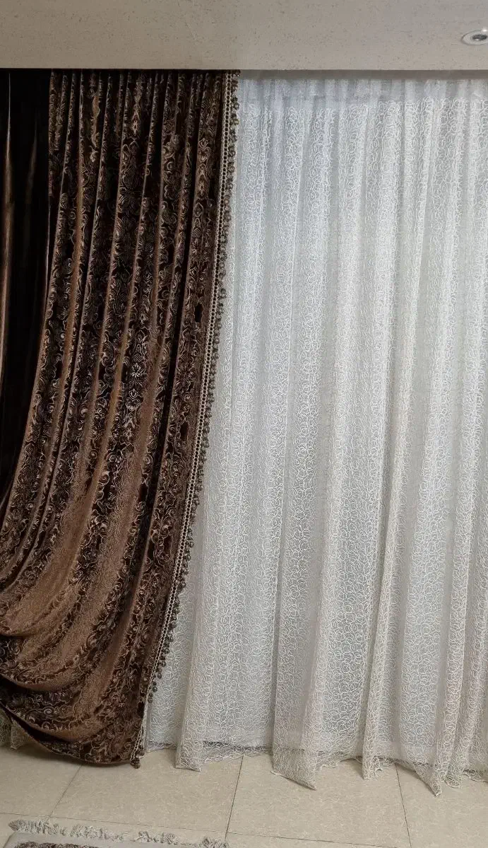 پرده|پرده، رانر، رومیزی|اصفهان, باغ زیار|دیوار