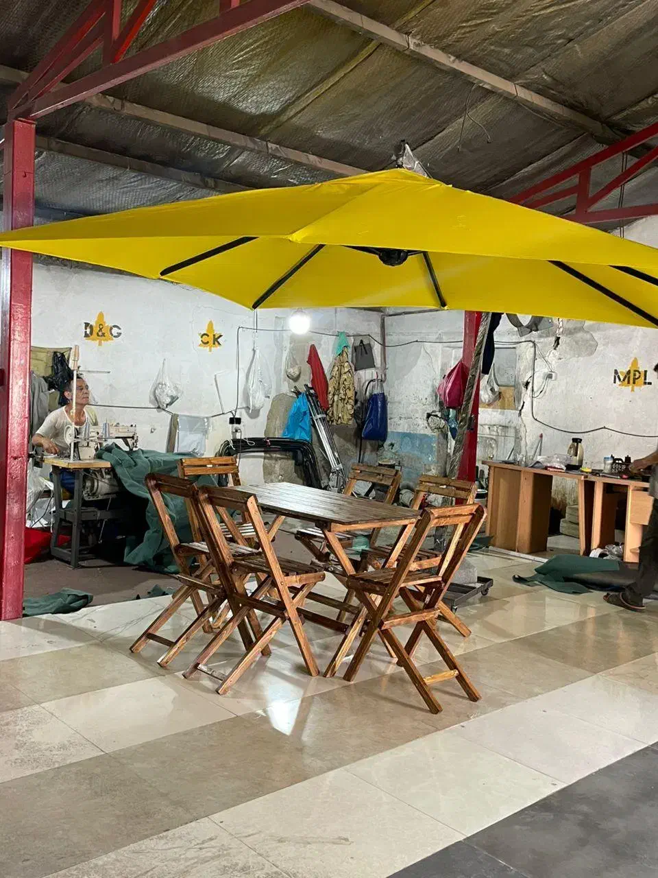 چادر چتر مربع ۴در۴ سایبان برزنت|کوهنوردی و کمپینگ|تهران, تهرانسر شمالی|دیوار