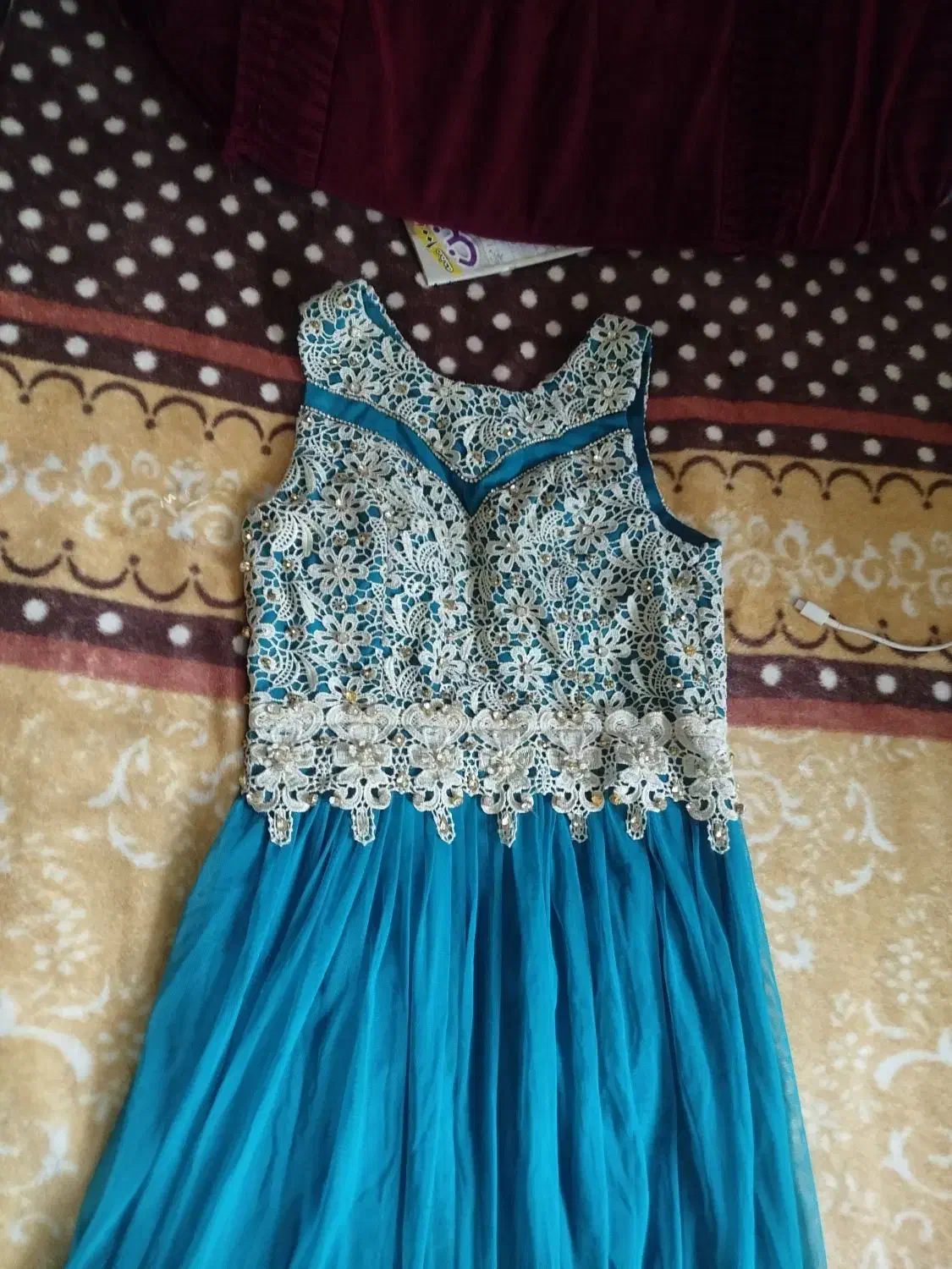 لباس مجلسی|لباس|سرپل ذهاب, |دیوار