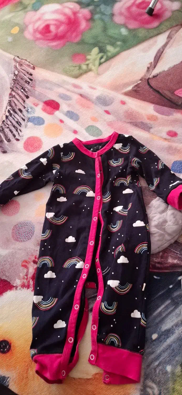 فروش ۳تا لباس جنس خوب|کفش و لباس بچه|اسفراین, |دیوار