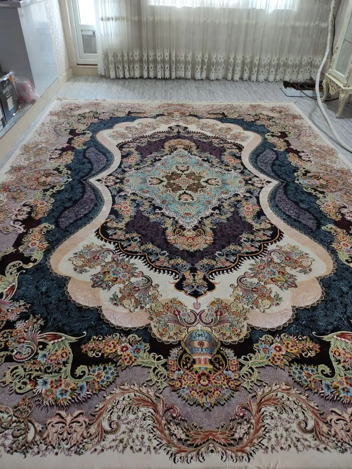 یک تخته فرش ۱۲متری|فرش|دزفول, |دیوار