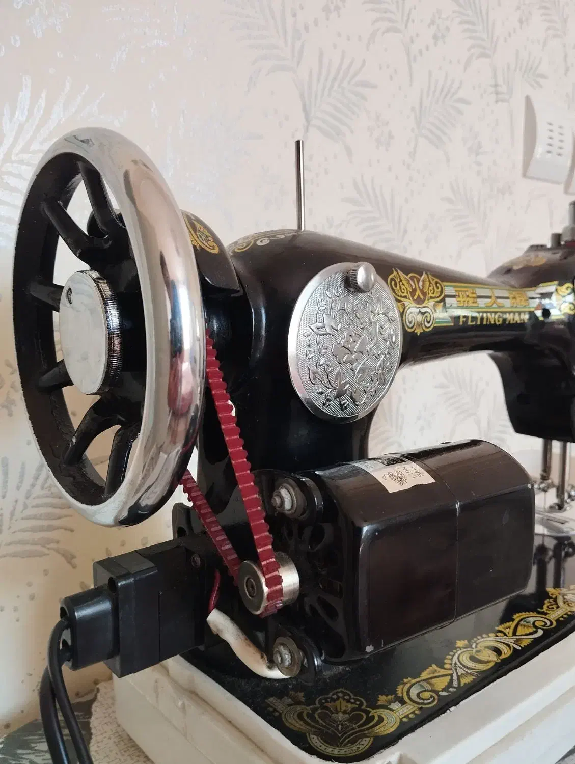 چرخ خیاطی|چرخ خیاطی و ریسندگی|محمدیه-قزوین, |دیوار