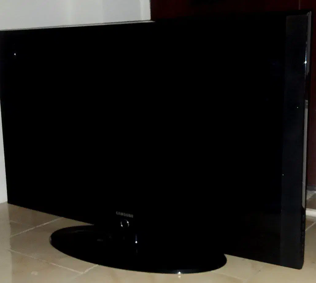 تلویزیون سامسونگ سالم|تلویزیون و پروژکتور|شهریار, شهرک شاهد|دیوار