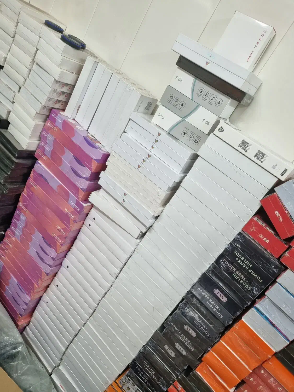 پخش عمده ساعت هوشمند و شارژر 20 وات اپل|لوازم جانبی موبایل و تبلت|بندر ماهشهر, |دیوار