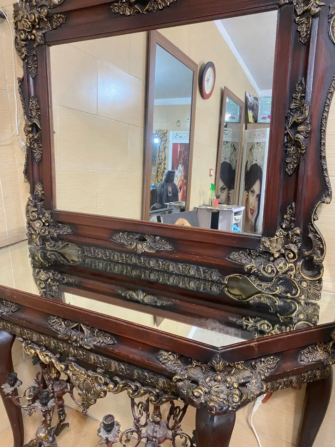 میزکنسول وصندلی اصلاح|بوفه، ویترین، کنسول|تهران, بهداشت|دیوار