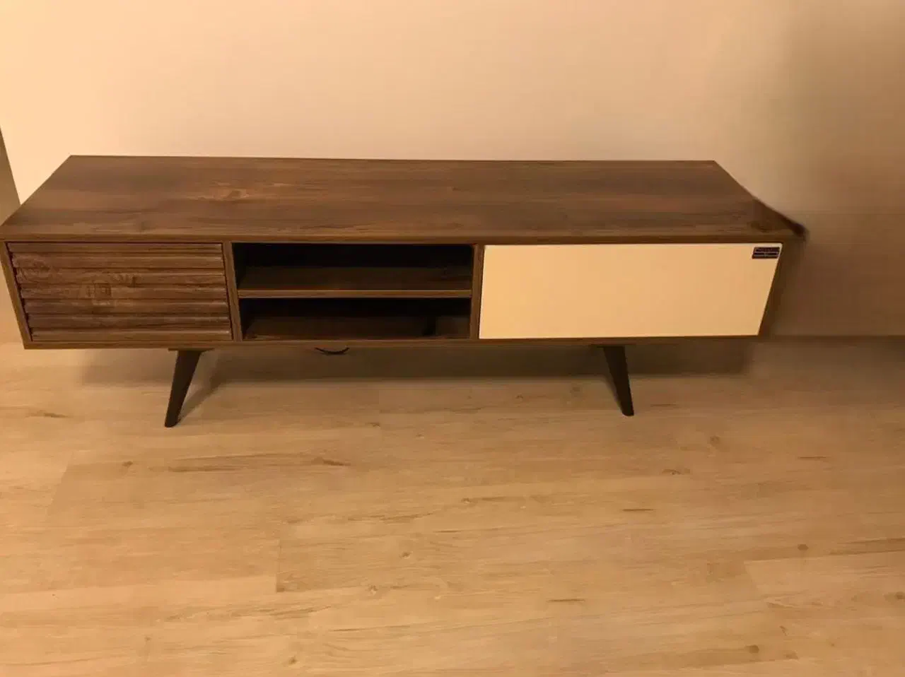 میز|میز تلویزیون|بندرعباس, |دیوار