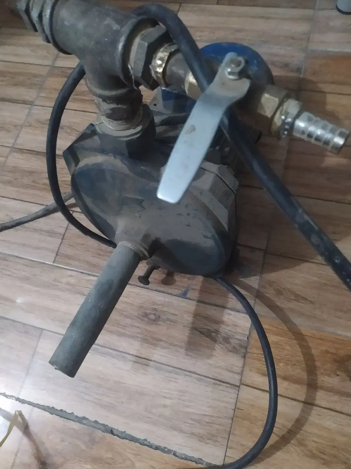 پمپ آب|مصالح و تجهیزات ساختمان|اسلامشهر, شهرک امام حسین (میان آباد)|دیوار