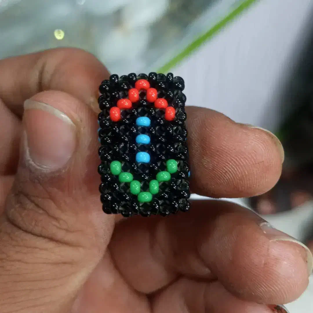 بافت انگشتر پذیرفته میشود دکمه لباس هم درست میکن|بدلیجات|چابهار, |دیوار