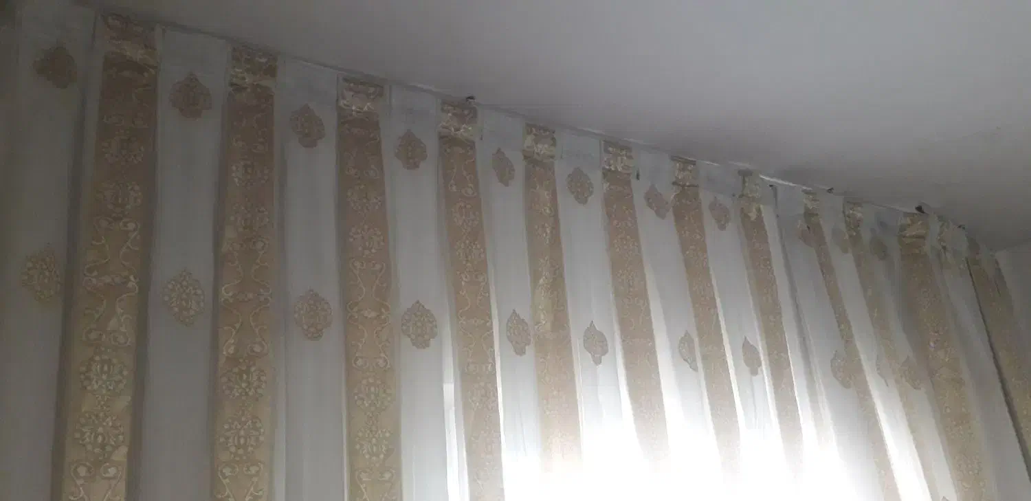 فرش کناره وتعدادی پرده به فروش میرسد|فرش|پردیس, فاز ۱۱|دیوار