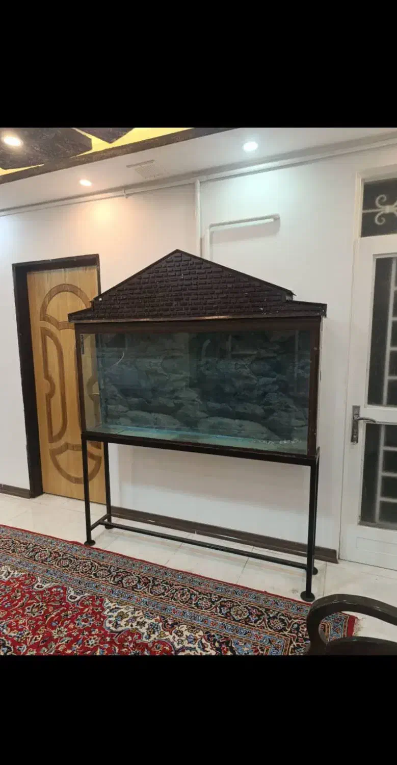 آکواریوم با تمام امکانات|ماهی|باغ بهادران, |دیوار