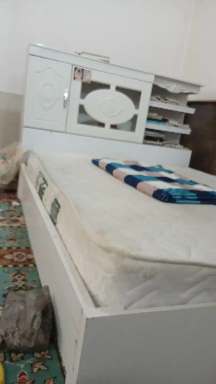 سرویس تختخواب و درآور ام دی اف|تخت و سرویس خواب|علیآباد کتول, |دیوار