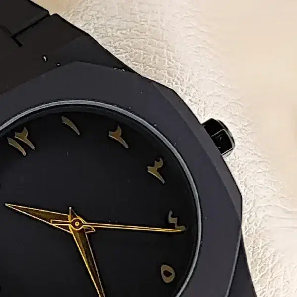 ساعت مچی دارک واچ + (جعبه و بند کوتاه کن)|ساعت|اصفهان, نقش جهان|دیوار