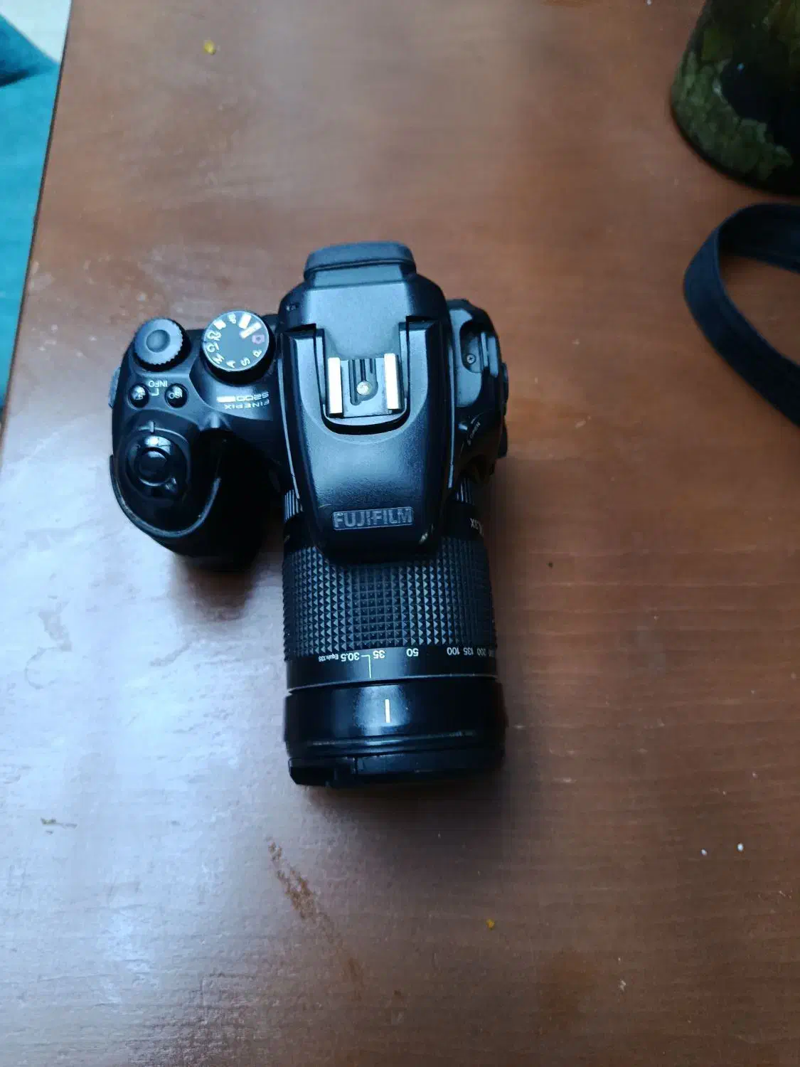 دوربین فوجی s200|دوربین عکاسی و فیلم‌برداری|پرند, فاز ۲|دیوار