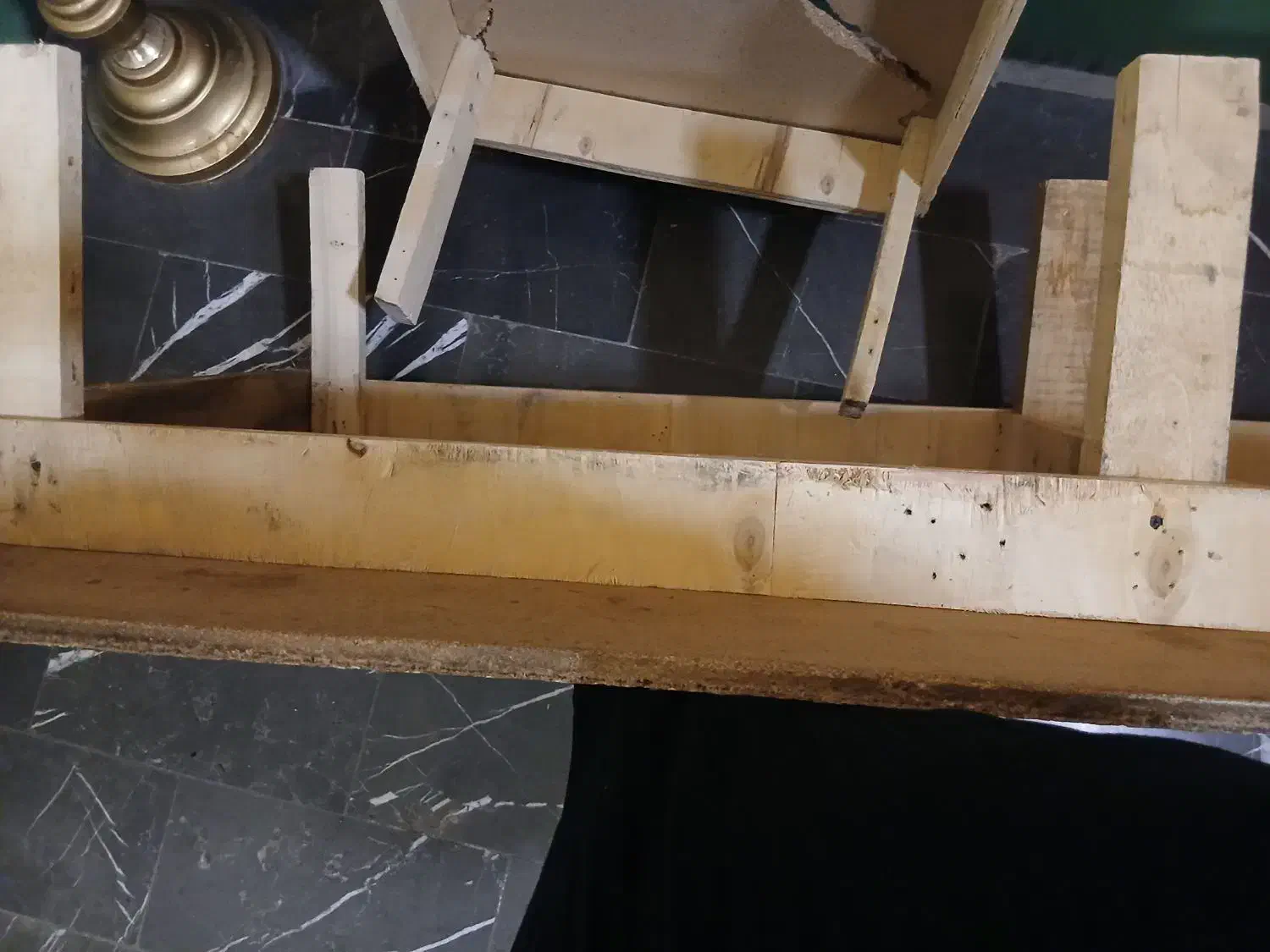 کفی چوبی یک نفره|تخت و سرویس خواب|تهران, زیبادشت|دیوار