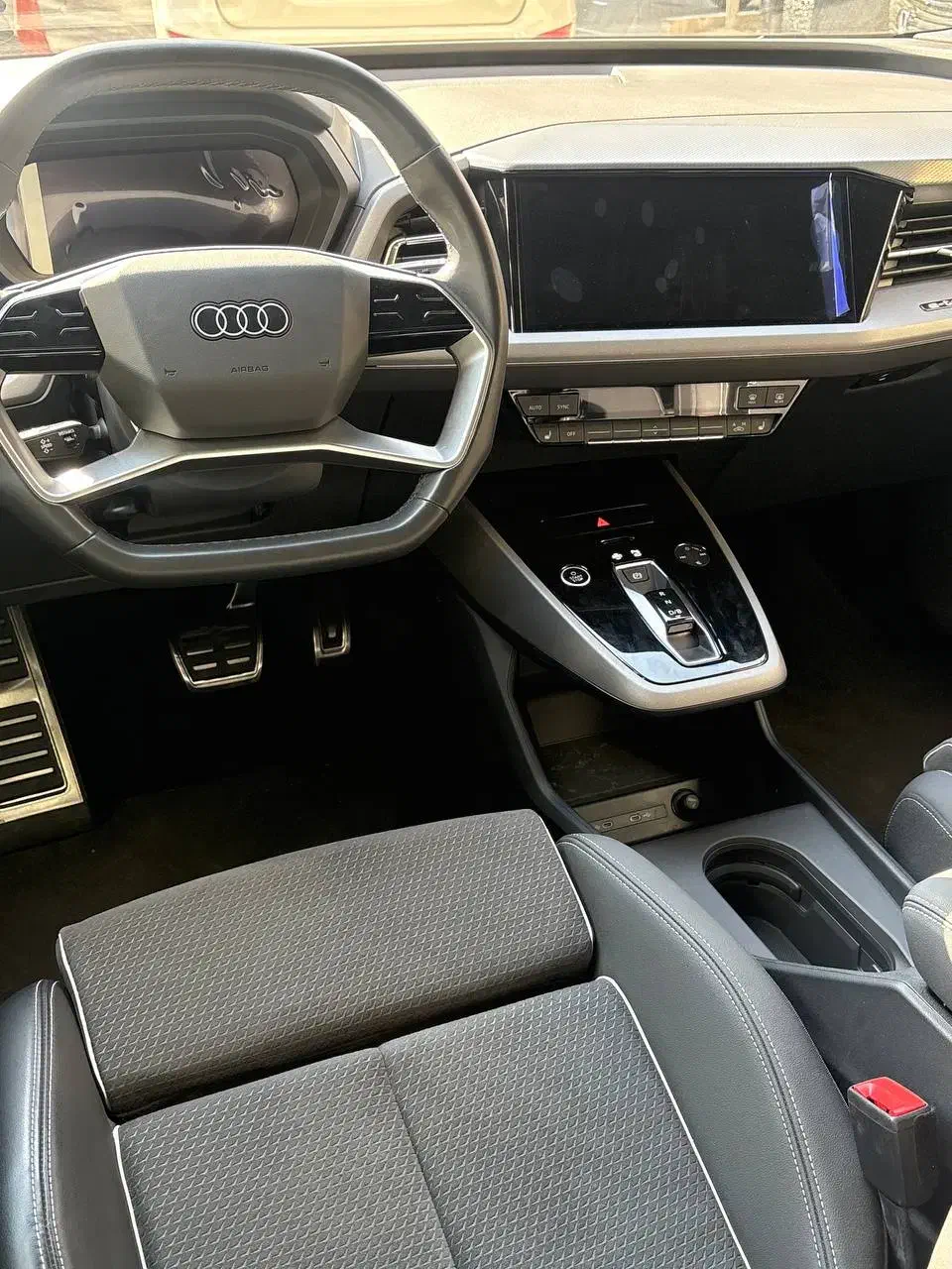 آئودی Q5 ای ترون بلک پکیج تیپ ۴ مدل ۲۰۲۳|خودرو سواری و وانت|تهران, حکمت|دیوار
