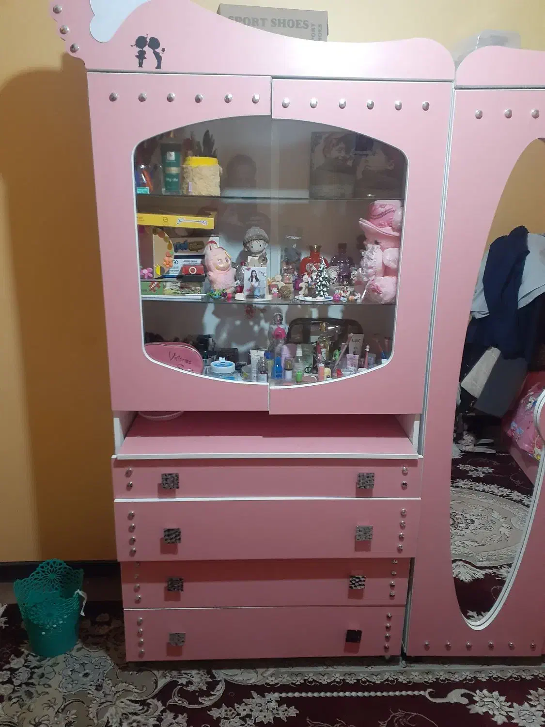 تخت خواب دخترانه|تخت و سرویس خواب|فولادشهر, مسکن مهر فولادشهر|دیوار