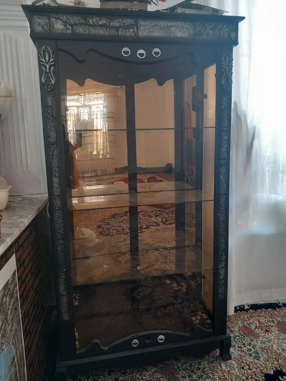 گنجه وکمدلباس فروشی|بوفه، ویترین، کنسول|گلبهار, نوبهار|دیوار