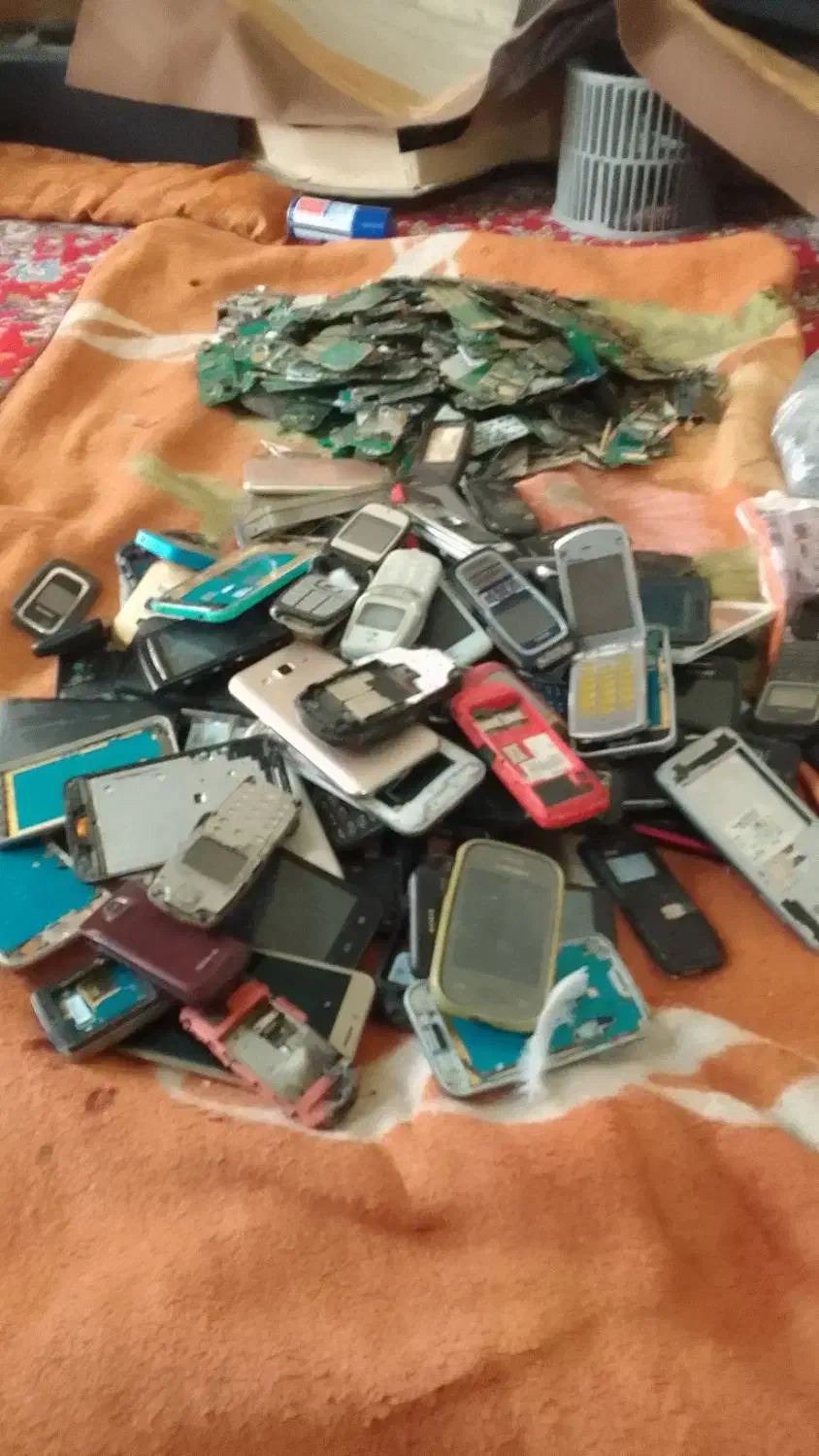 گوشی های قدیمی وخراب|موبایل|رفسنجان, |دیوار