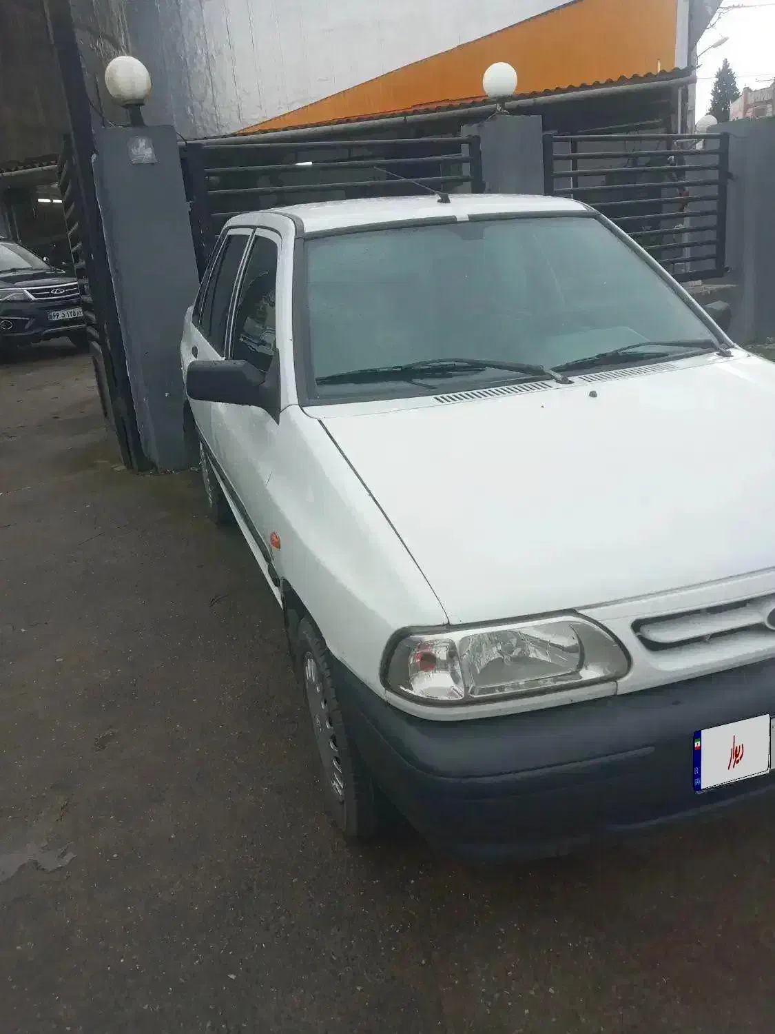 پراید۱۳۱ سفیدمدل ۱۳۸۹ جی ال ایکس دو گانه|خودرو سواری و وانت|آمل, |دیوار