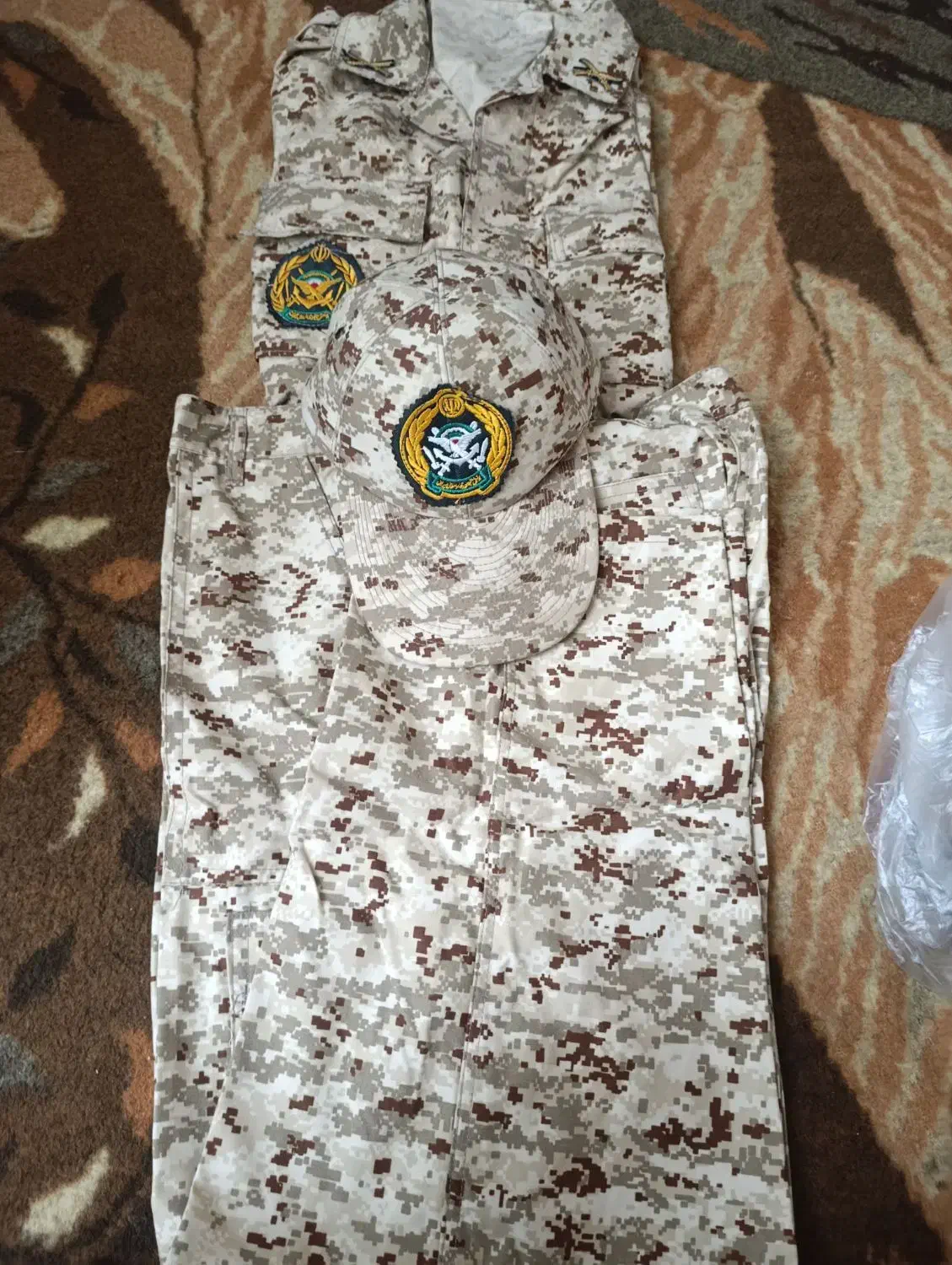 لباس با اورکت ارتشی|لباس|نسیمشهر, |دیوار