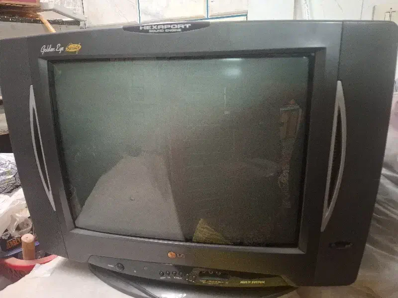 تلوزیون ال جی در حد|تلویزیون و پروژکتور|اصفهان, طامه|دیوار