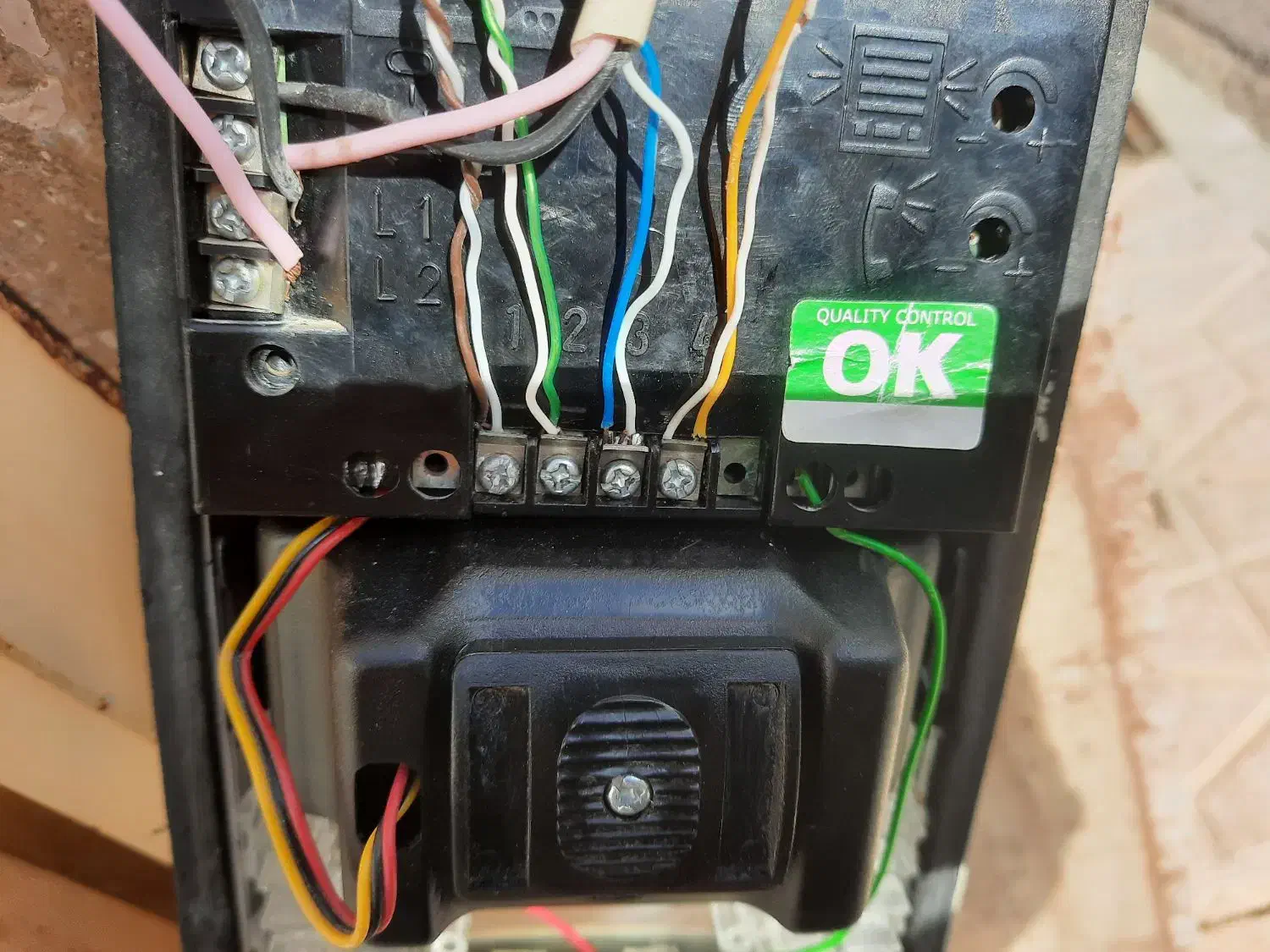 تاسیساتچی تاسیسات ساختمان|خدمات پیشه و مهارت|قیدار, |دیوار