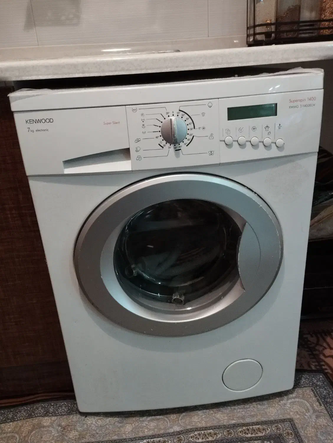 فروش مبل سلطنتی و لباسشویی کنوود اصل زیرقیمت|مبلمان خانگی و میز عسلی|فولادشهر, C8|دیوار