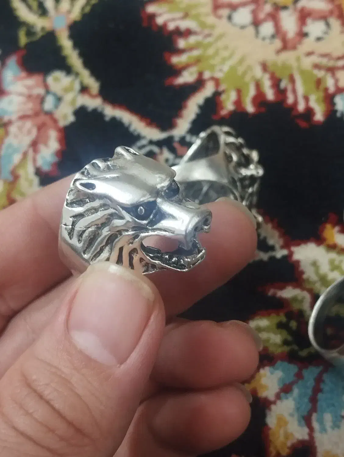 انگشتر گرگ|بدلیجات|نیشابور, خط کاشمر|دیوار