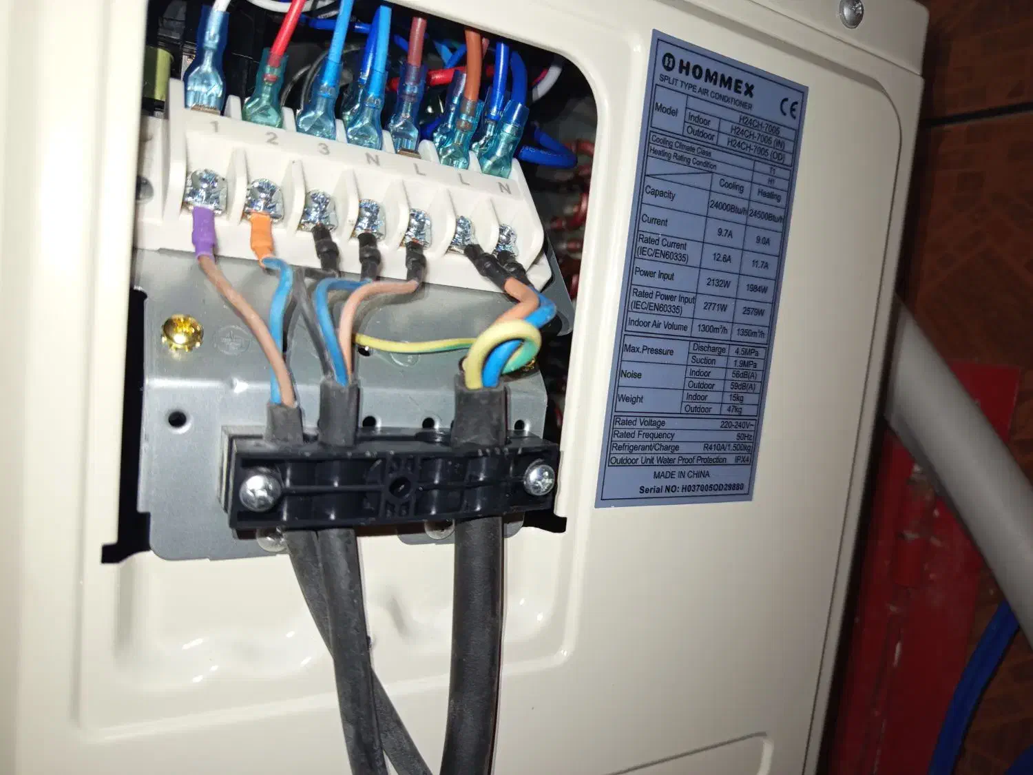 نصب و سرویس و عیب یابی کولر گازی و تابلوهای صنعتی|خدمات پیشه و مهارت|ایلام, |دیوار