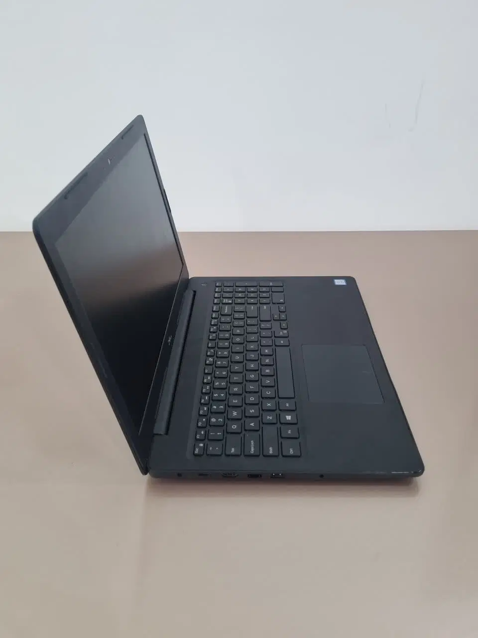 لپ تاپ DELL نسل ۸ با صفحه نمایش 15.6 اینچ|رایانه همراه|قم, پامنار|دیوار