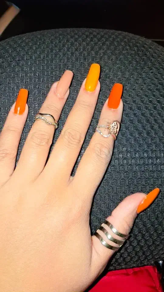 خدمات ناخن بابهترین متریال  وکیفیت  درشهرک ساحلی|خدمات آرایشگری و زیبایی|سنندج, |دیوار