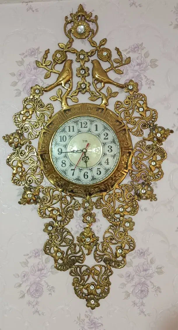 ساعت دیواری|ساعت دیواری و تزئینی|مهاجران, |دیوار