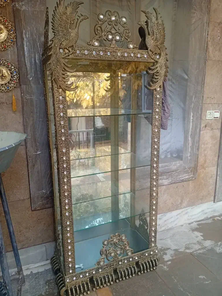 بوفه برنز در حد نو|بوفه، ویترین، کنسول|نورآباد, |دیوار