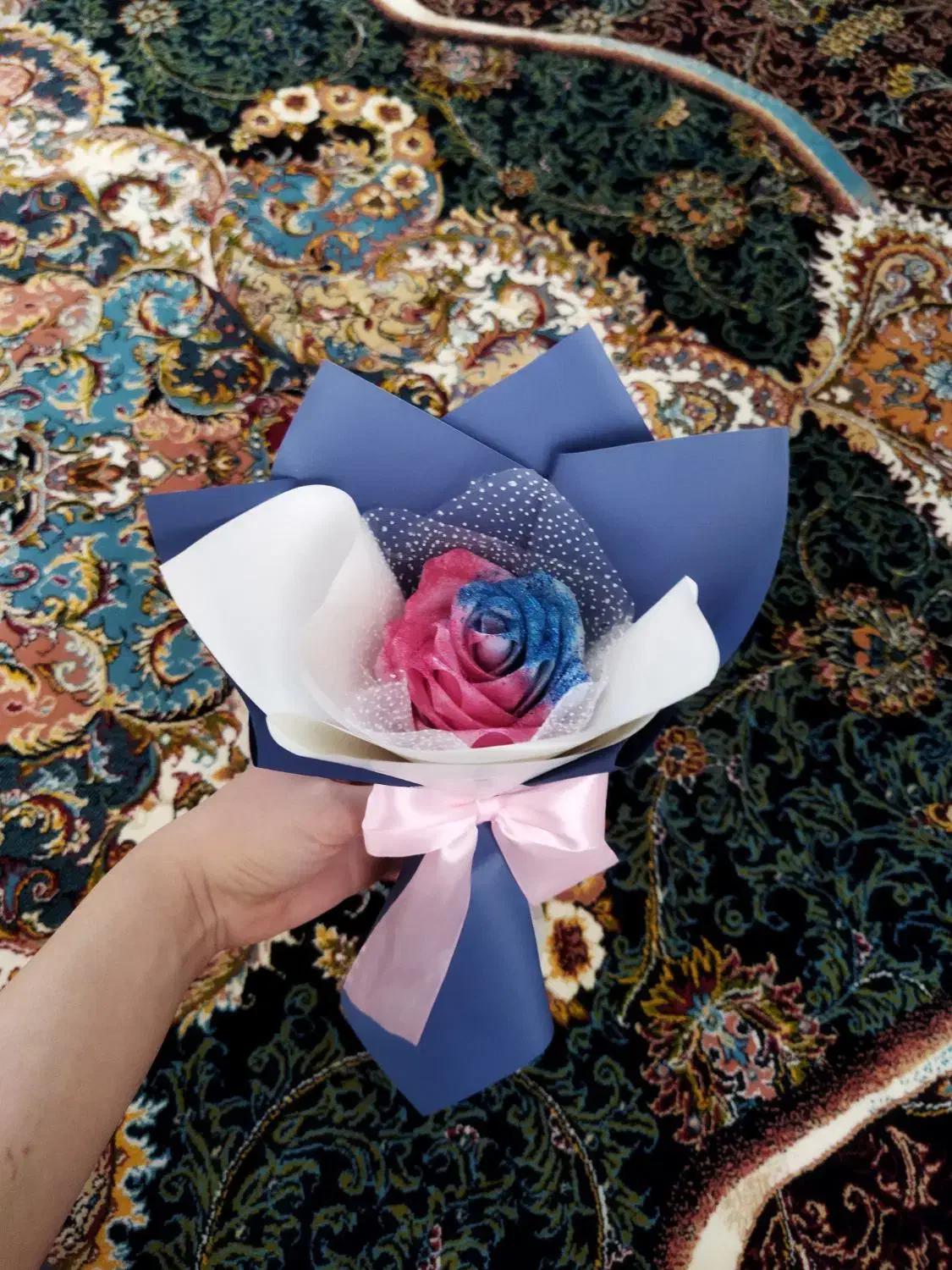 گل روز زن و مادر|گل مصنوعی|سنقر, |دیوار