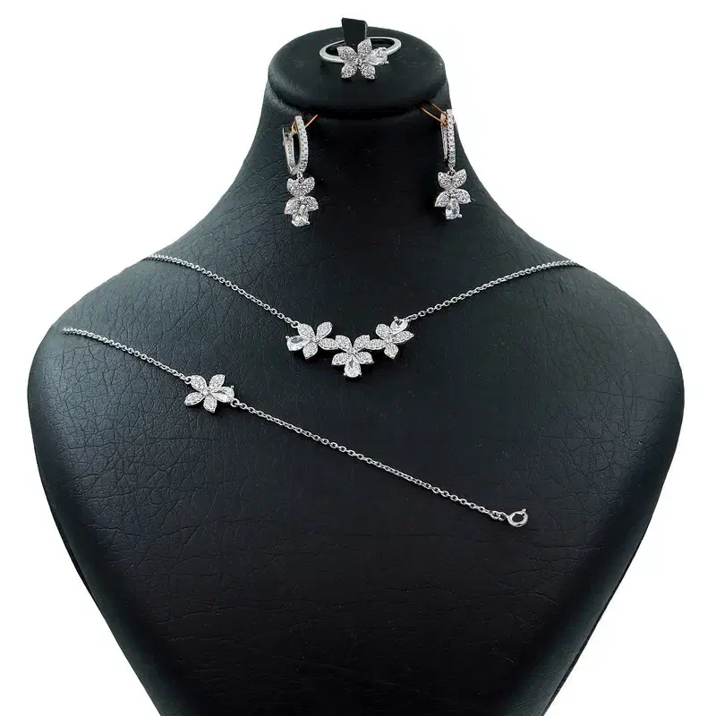 سرویس نقره زنانه جی تی ای مدل فلاور با قیمت مناسب|جواهرات|شیراز, گلستان|دیوار