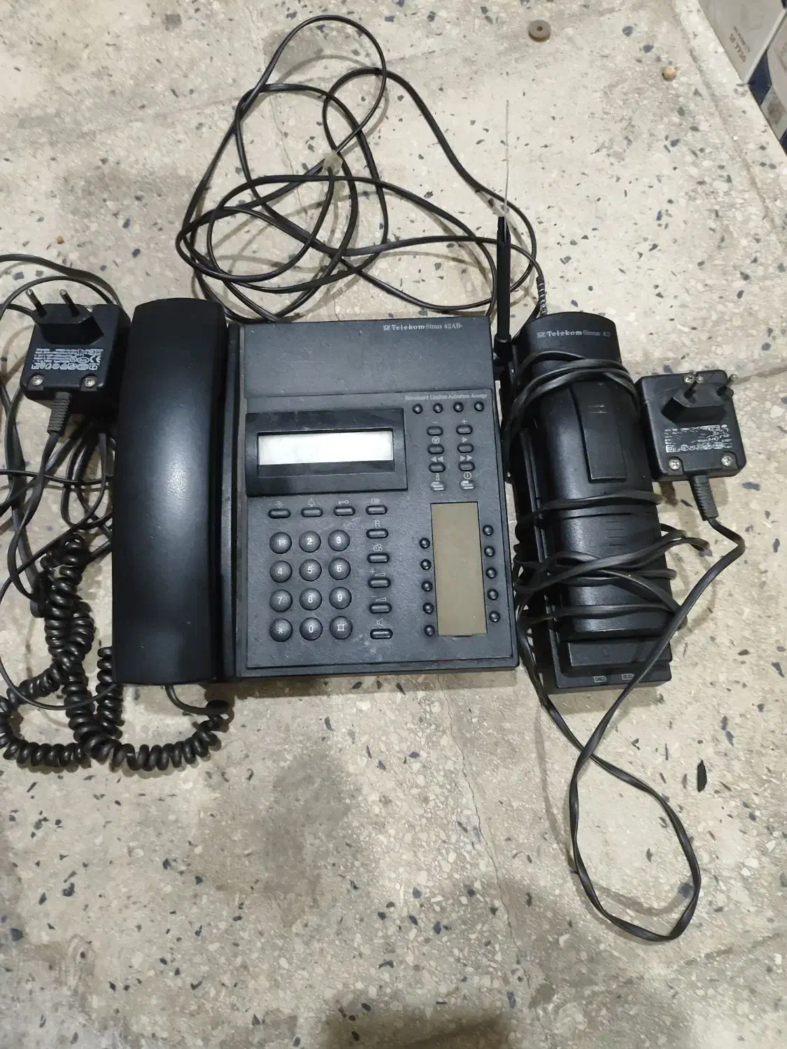 یک دستگاه تلفن|تلفن رومیزی|ری, اقدسیه|دیوار