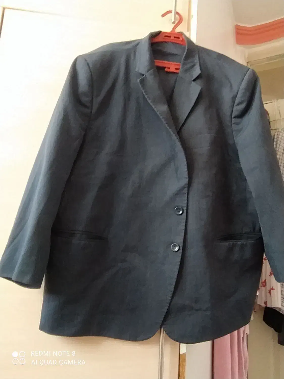 لباس کار کرده ولی نوتمیز سالم|لباس|خسروشاه, |دیوار