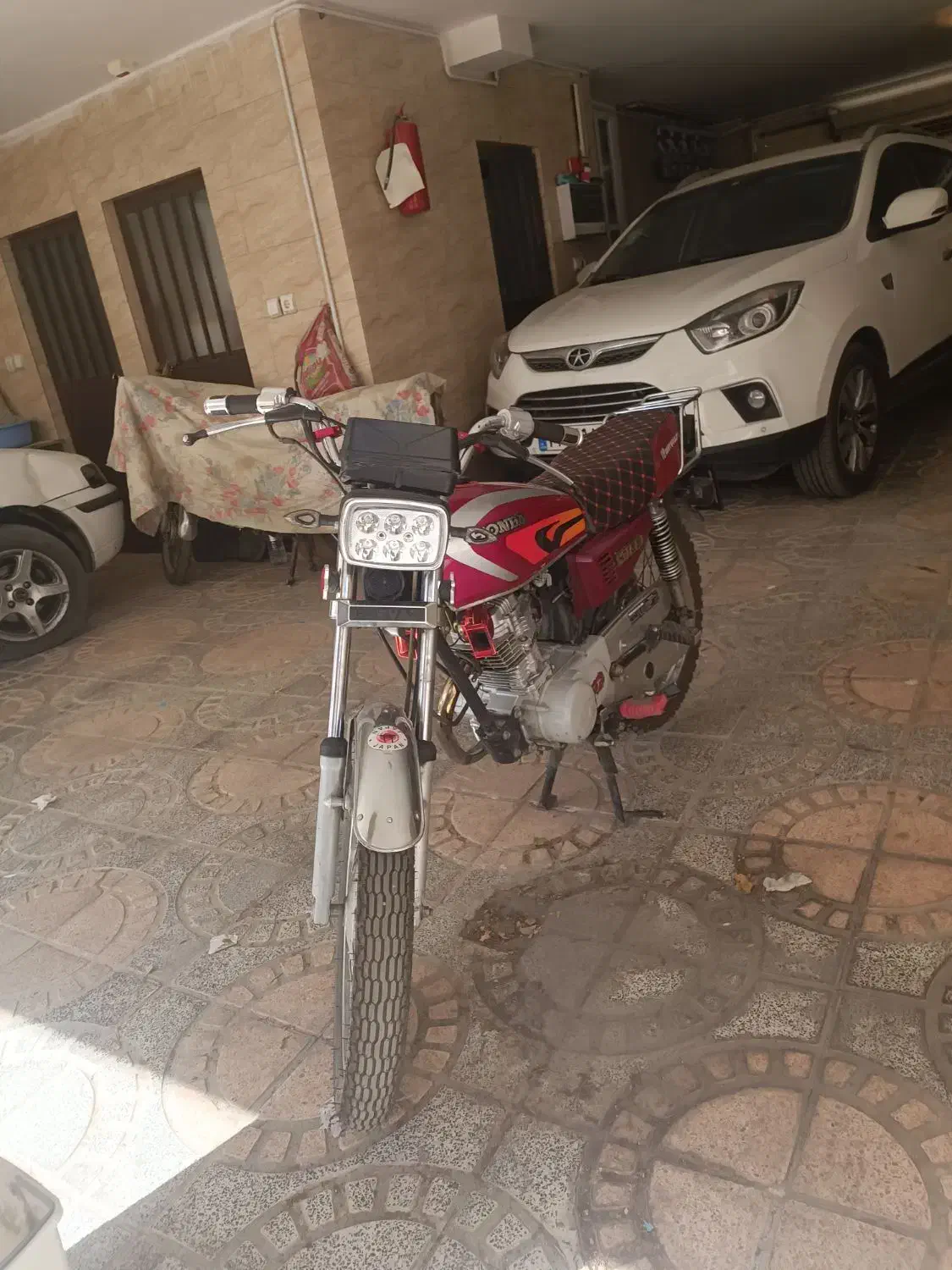 متور پرواز 125 تمیز|موتورسیکلت|شاهینشهر, حافظ جنوبی|دیوار