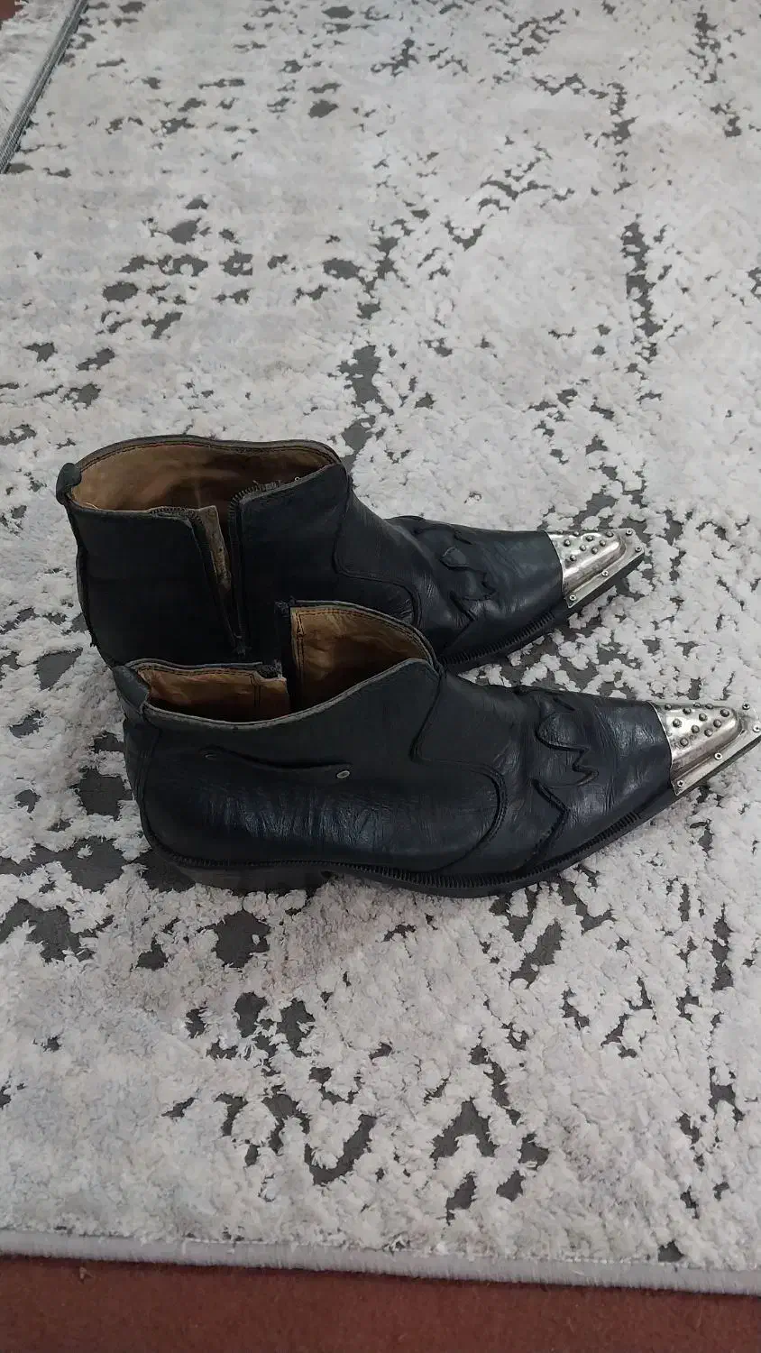 نیم بوت مردانه|کیف، کفش، کمربند|هشتگرد, فاز ۲ مهستان|دیوار