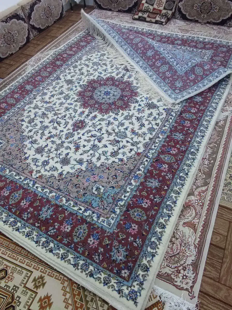 فرش 47خانه 9متری بافت کاشان.|فرش|تهران, ونک|دیوار