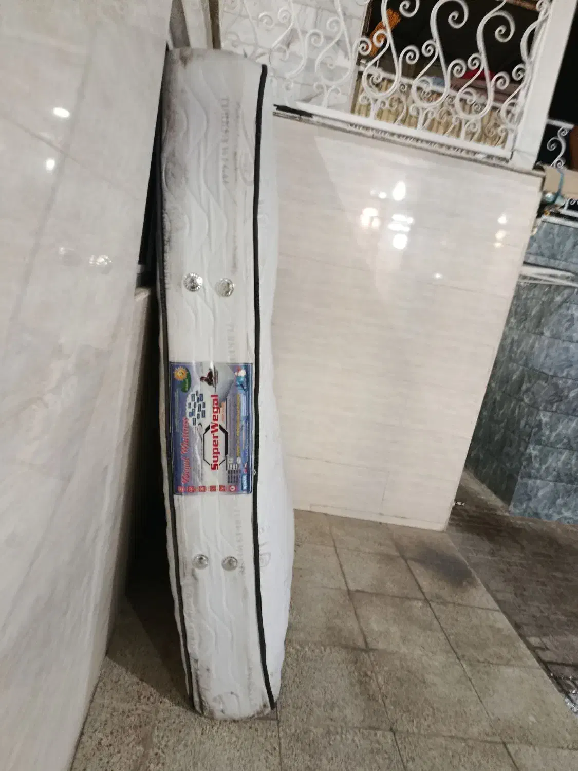 تشک|تشک تختخواب|سنندج, |دیوار