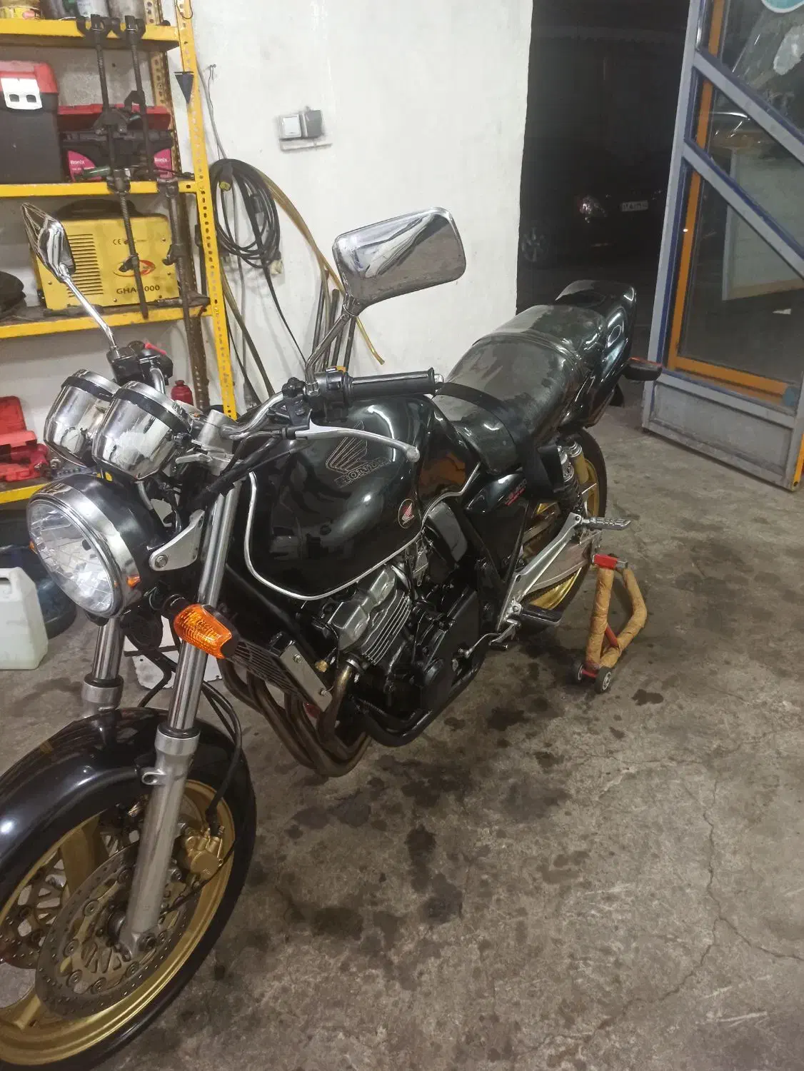 cb400|موتورسیکلت|رشت, شکار اسطلخ|دیوار