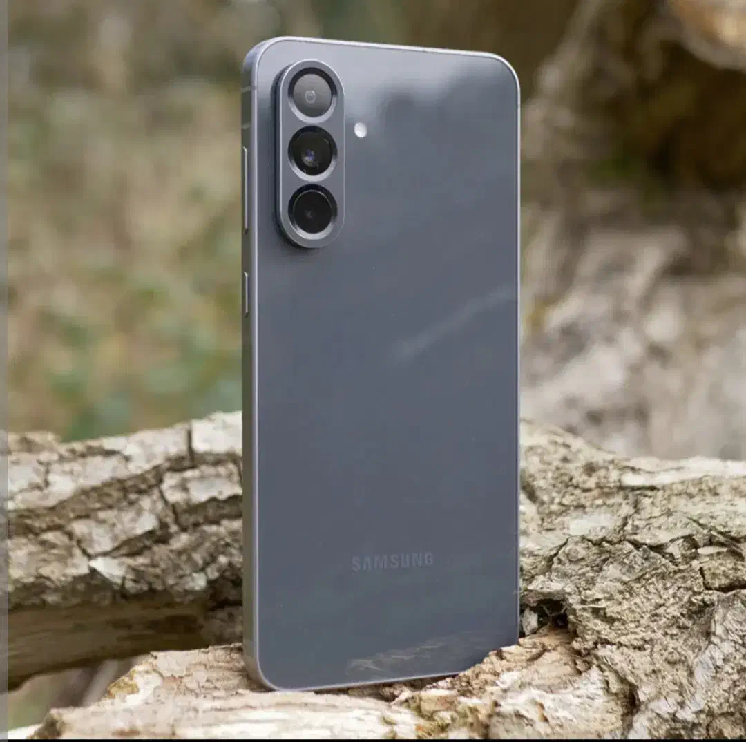 گوشی a56 سامسونگ|موبایل|میانه, |دیوار